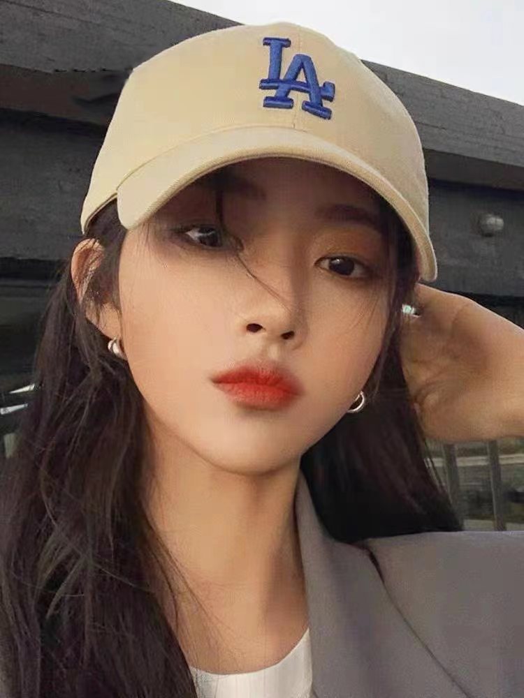 MULUSSO explicit face with small duck tongue cap woman autumn winter 2021 Xu Lu Tongan LA fashion 100 hitch-bending eaves baseball cap