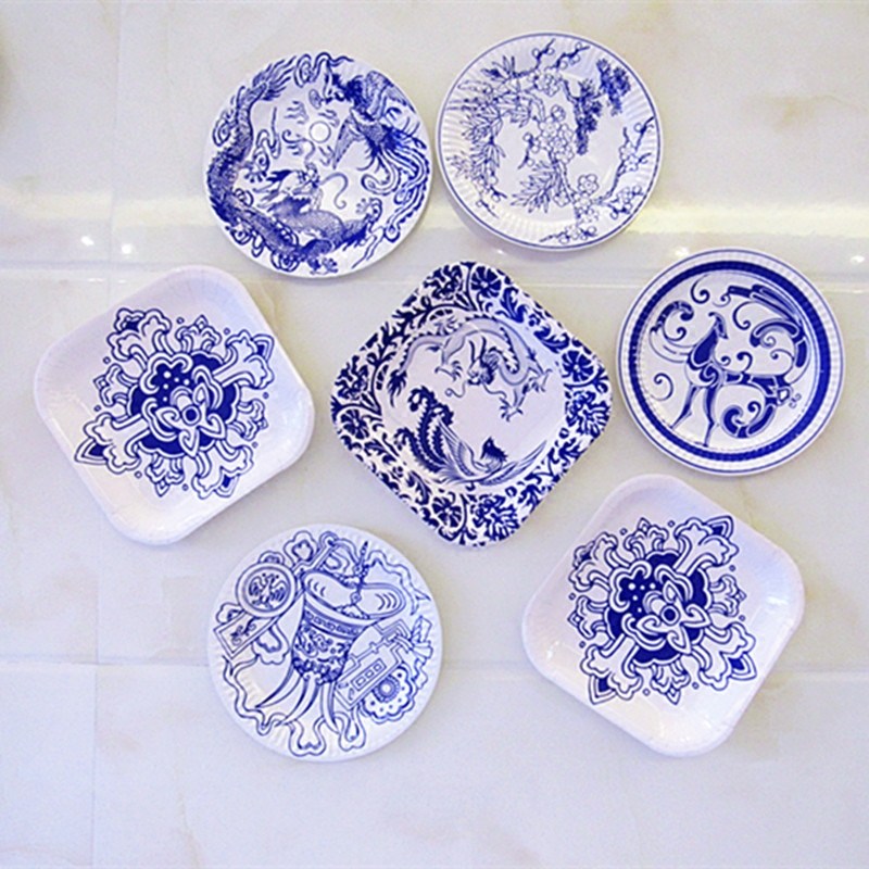 Chinese style blue and white porcelain decoration Kindergarten decoration classroom corner area environment decoration Paper plate cloth strip handmade materials