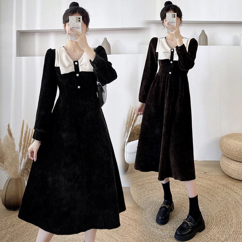 Pregnancy Woman Dress Spring Clothing New Korean version of the long version of the foreign style Superior Sense Loose Long Sleeve Lamp Core Suede Long Skirt