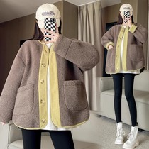 Maternity wear autumn new suit sweatshirt autumn large size loose lamb velvet top baseball uniform cardigan jacket trendy
