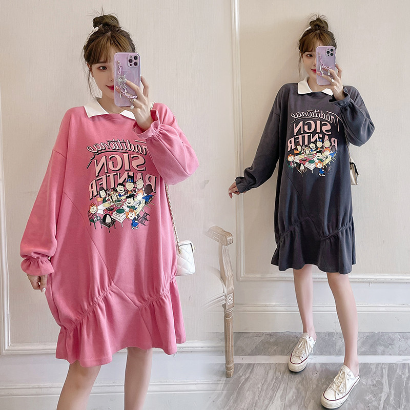 Autumn new Korean maternity dress loose fake two-piece vests foreign style plus velvet cartoon dress fat MM coat women