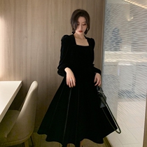 Sandro asw2021 autumn new out of fashion long-sleeved velvet small black dress Hepburn style spicy mom dress