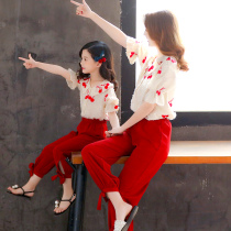 Parent-child outfit A family of three summer clothes 2021 foreign mother and daughter outfit Net red Middle child little girl short-sleeved two-piece suit
