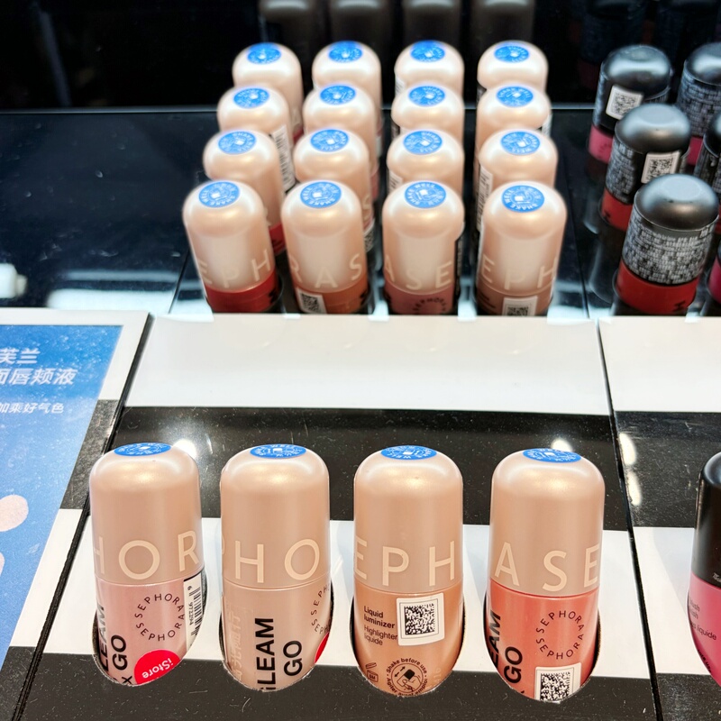 Sephora Liquid Highlighter, Liquid Highlighter with a Watery Feel, Ice Diamond Gold Cushion, Sponge Head for Precise Application