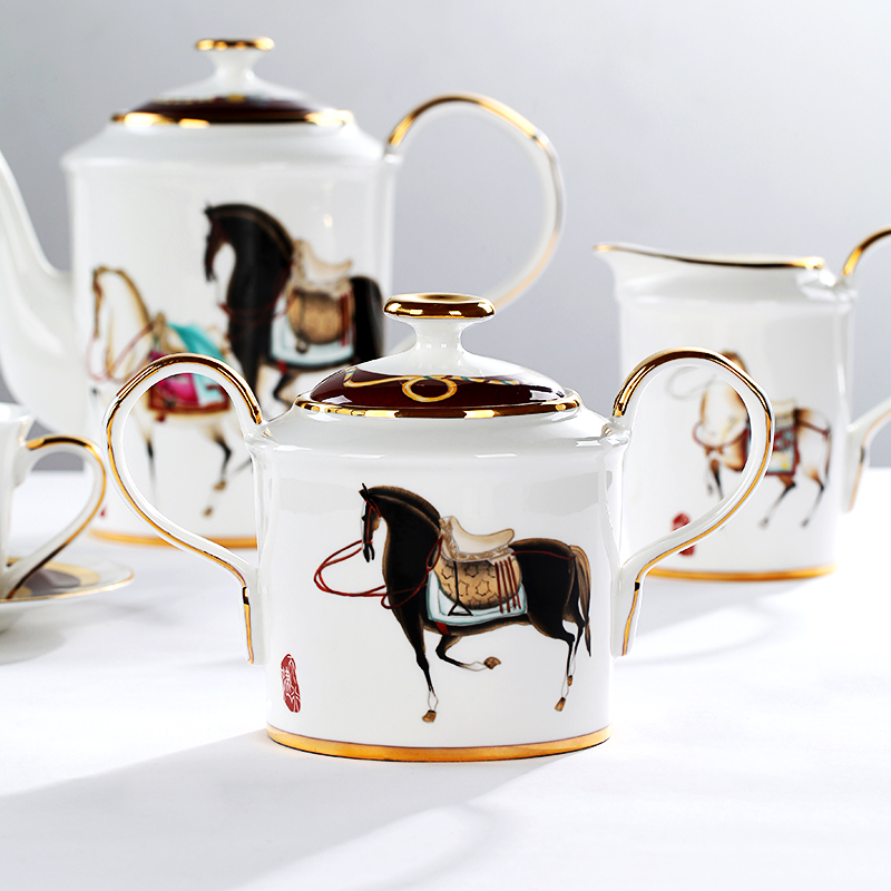 The Dao yuen court dream horse coffee cup European coffee suit creative ipads porcelain coffeepot English afternoon tea bag in the mail