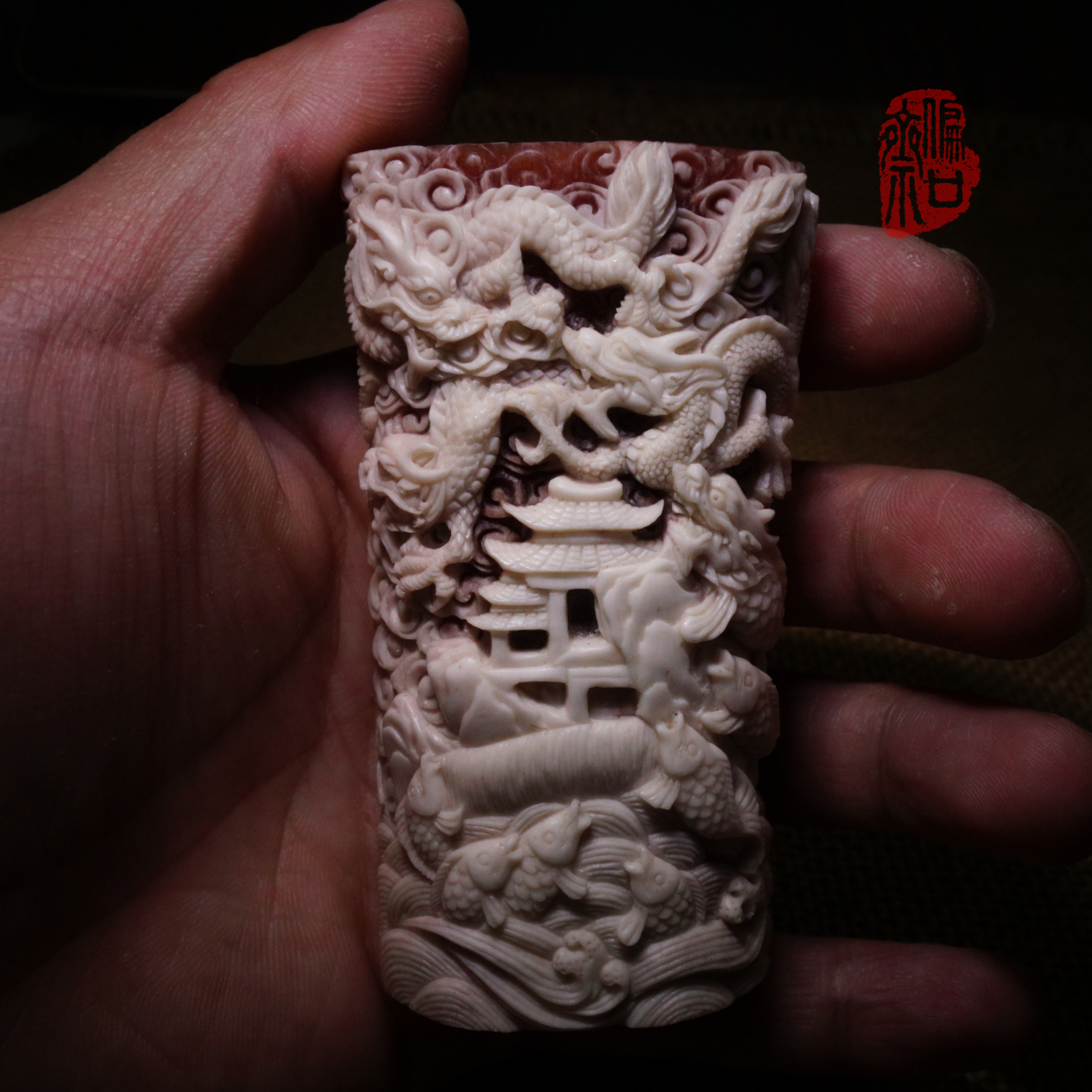 Already sold for appreciation Don't shoot bigoted carp Leap Yue Longmen Flying Yellow Tengda Natural Hump Bone Sculptures Tooth Carving 