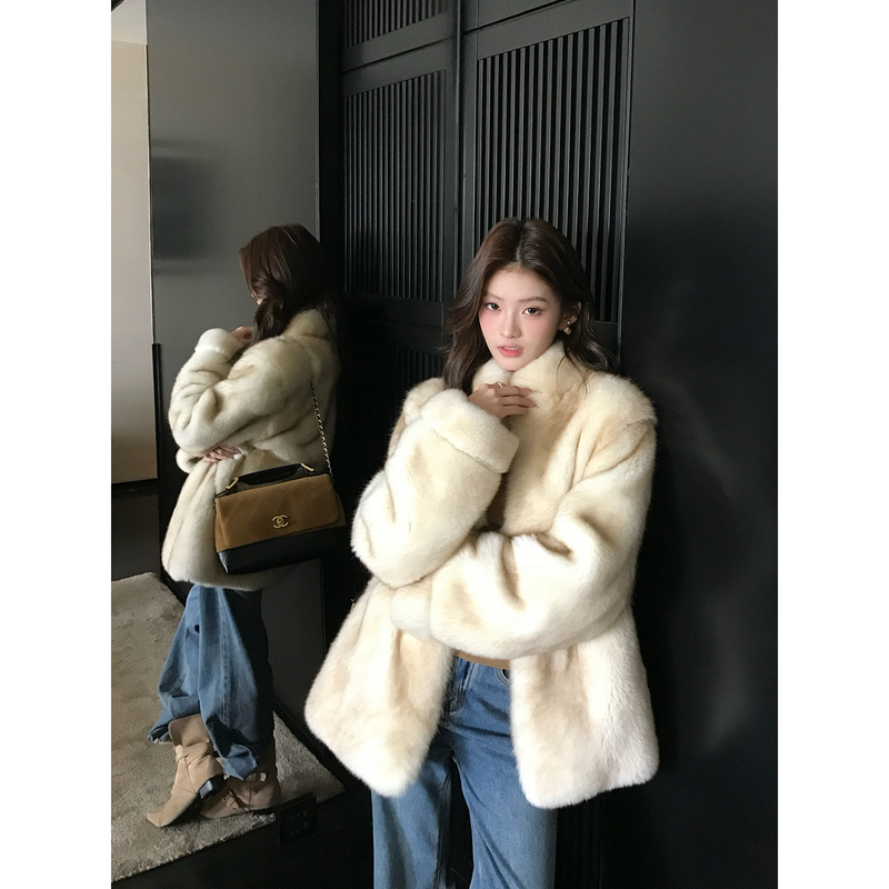 Sffur'Norwegian Snowland' Exquisite Little Milk Fox Two-Tone Gradient Fox Fur Coat Long/Short Sffur'Norwegian Snowland' Exquisite Little Milk Fox Two-Tone Gradient Fox Fur Coat Long/Short