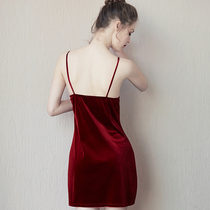 Sleepwear woman 2022 New gold velvet middle length V neckline sexy sling sleeping dress lady autumn and winter long style home dress