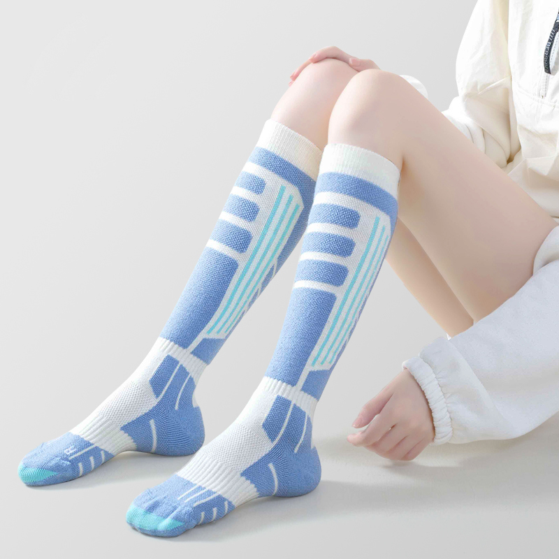 Merino Wool Ski Socks for Men and Women, Comfortable, Thickened, Warm and Close-Fitting, Suitable for Outdoor Hiking, Camping and Mountain Climbing