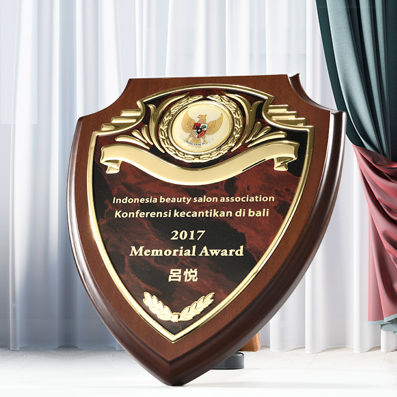 Shields Honor Plaque Medal Customized to do Authorized High-end Solid Wood Certificates Gold Leaf Distribution Agent