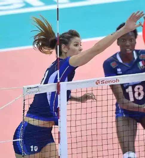 Spot Italian women's volleyball national team to serve three-color set with a large set of customizable offers