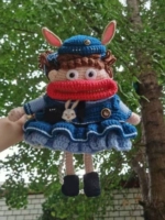 Готовый продукт - менеджер магазина рекомендует сумку Judy Big Mouth.