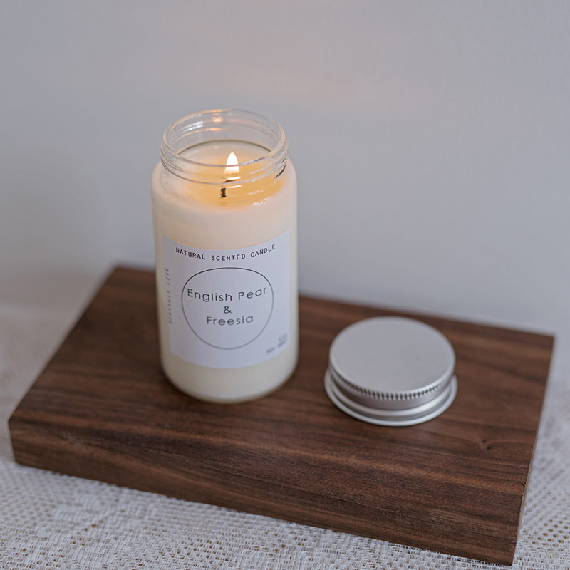 Ins Nordic essential oil aromatherapy candle smokeless fresh fragrance candle tranquilizing glass gift box