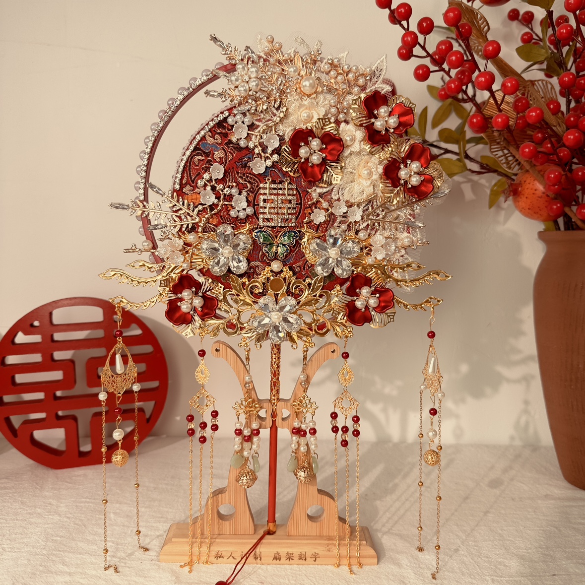 Chinese bridal group fan advanced marriage out of hand, handmade diy material bag bifacial finished product red comedy show and suit-Taobao