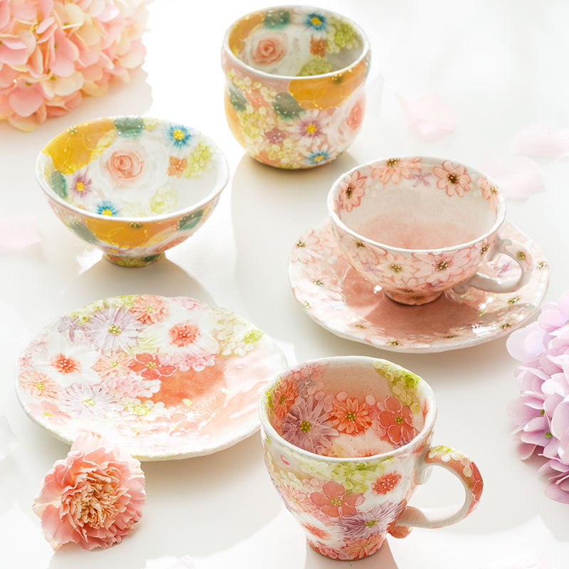 Japanese Seto Ware Floral Cup, Hand-Painted Cup from Towa Pottery, Women's Ceramic Water Cup, Coffee Cup, Household Mug, Gift Box