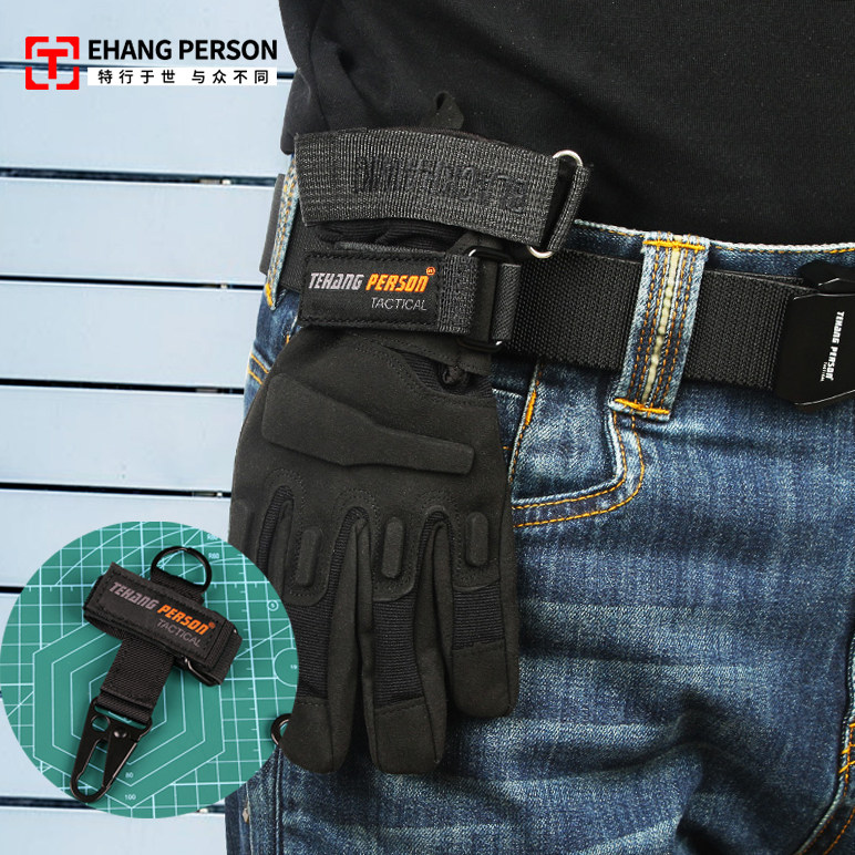 Outdoor multi-purpose gloves buckle Tactical hook Drink bottle buckle Mountaineering rope storage buckle Belt anti-loss buckle