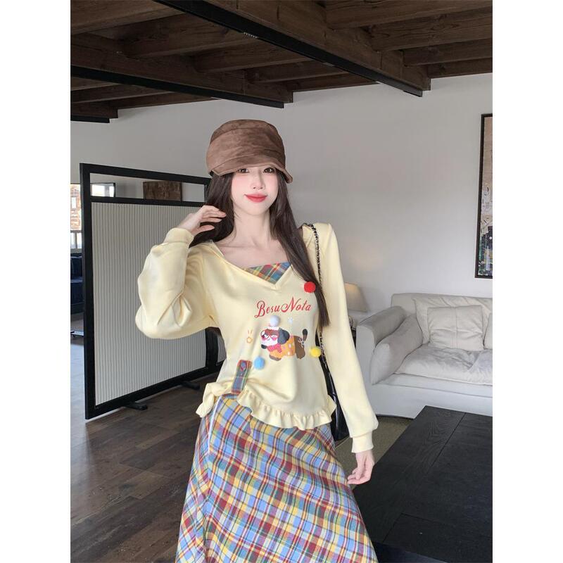 Korean Sweet Style Suit for Women, Plus Size, Autumn and Winter, Cute Cartoon, Age-Reducing Hooded Top + Plaid Skirt
