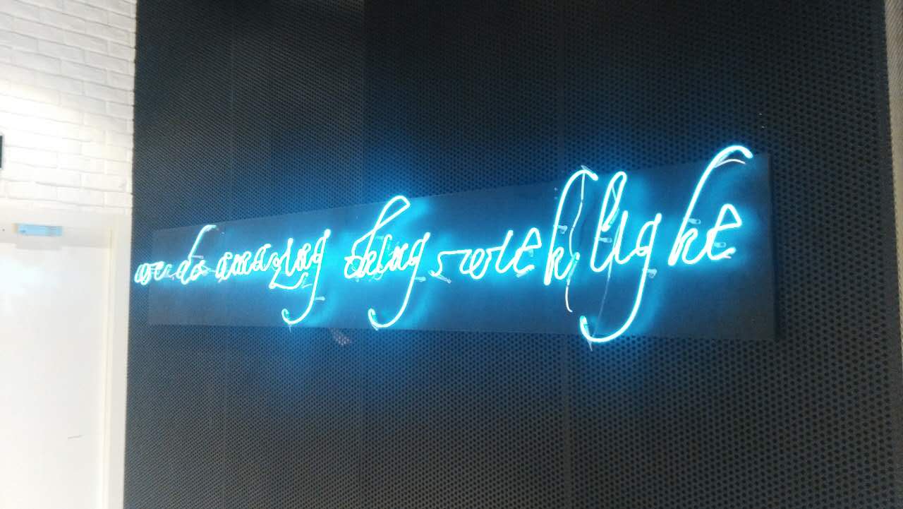 Indoor and outdoor billboard glass tube retro neon Acrylic luminous word door sign neon custom