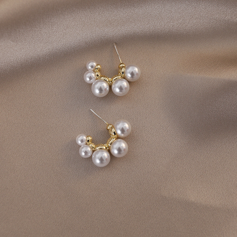 French PearlFrench fashion Pearl Earrings Internet celebrity temperament female the republic of korea Ear Studs 925 Sterling Silver Silver needle 2020 new pattern tide
