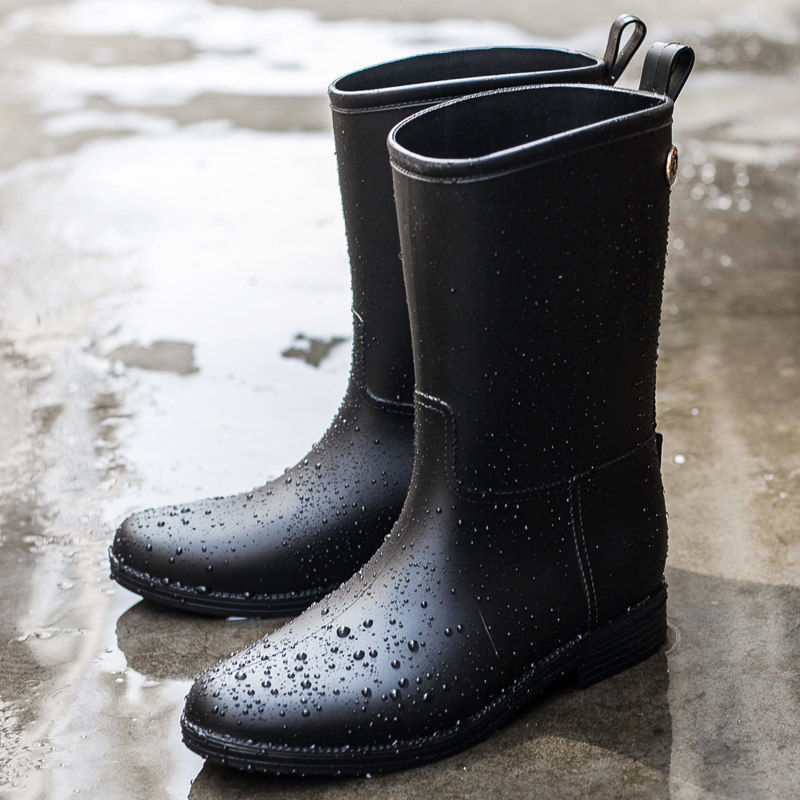Spring Rain Shoes Rain Boots Woman South Korea Fashion style Shoes Middle Cylinder Women's Water Boots Non-slip Adults Cover Shoes Cute Warm Rubber Shoes