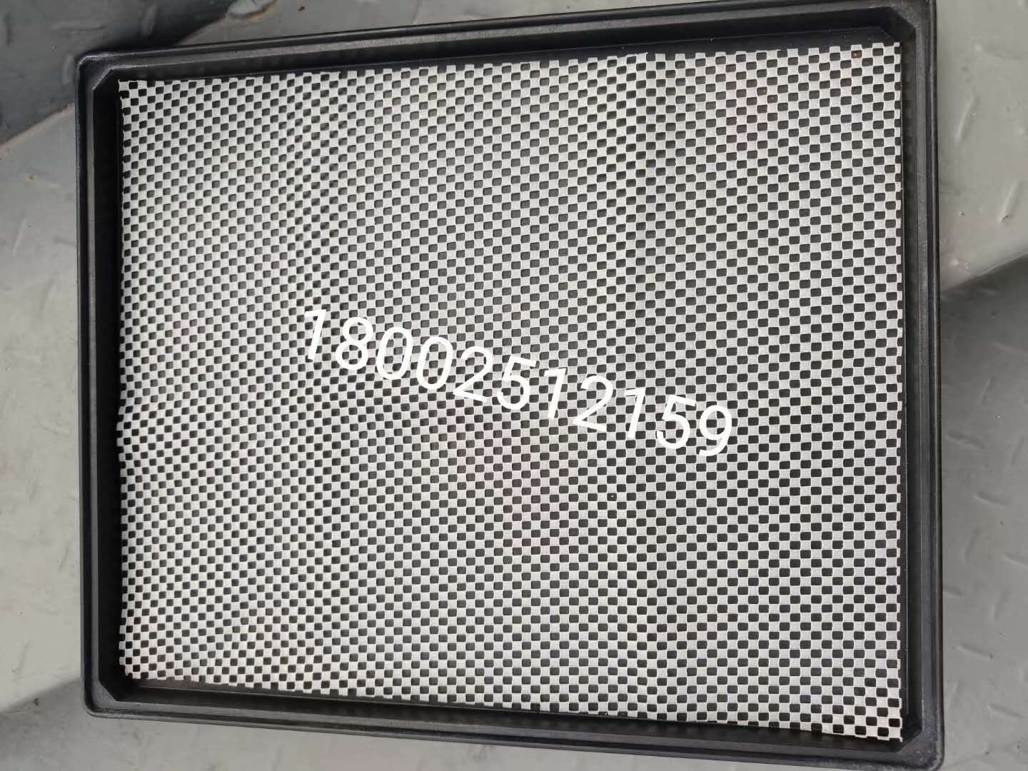 Black and white anti-slip slip plastic antistatic square disc mobile phone material parts tool elements box turn box plastic depository