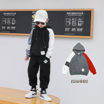 Childrens clothes 2020 new autumn and winter children plus velvet hooded childrens clothing boy fleece warm coat tide