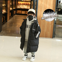 Childrens knee long down jacket 2020 new foreign boy middle child thick brand long childrens clothing