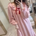 Váy ngủ nhung nữ mùa thu và mùa đông ngọt ngào và đáng yêu phiên bản Hàn Quốc của phong cách công chúa ấm áp flannel dày áo choàng dịch vụ nhà váy ngủ 2 dây Đêm đầm