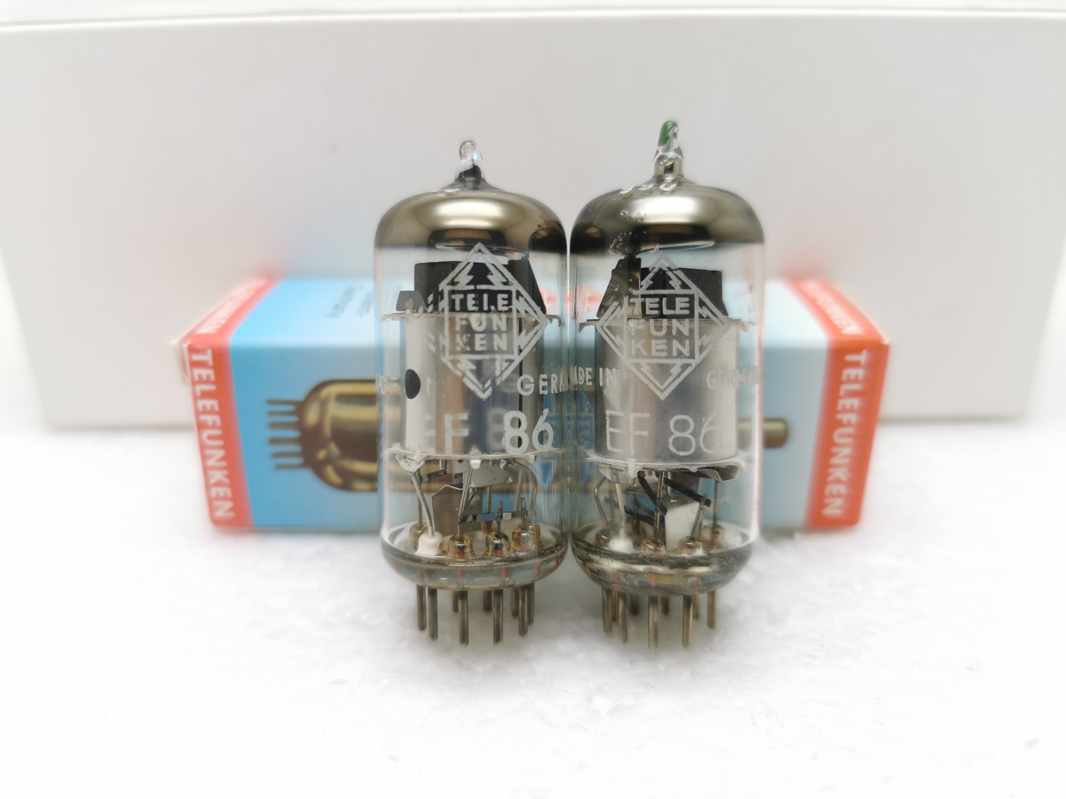 German Regal VALVO E80F EF86 EF80 6J8 Vacuum tube generation 6SJ7 6J8P
