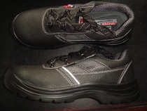 Original imported labor protection shoes Mens Light safety work anti-smashing and puncture-resistant steel bag head welder breathable and anti-odor