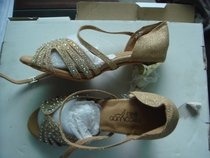 Clear warehouse thanks to a discount for sale of female style High heel diamond sandals One pair 37 yards spot physical shot 