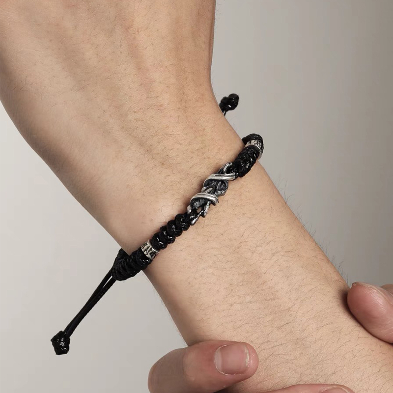 Designed Chinese-Style Driftwood Bracelet for Men, High-End Feel, Handmade Woven Bracelet, Versatile, Simple, Men's Fashion, Retro