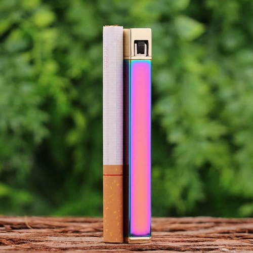 Медная креативная маленькая портативная зажигалка подходит для мужчин и женщин