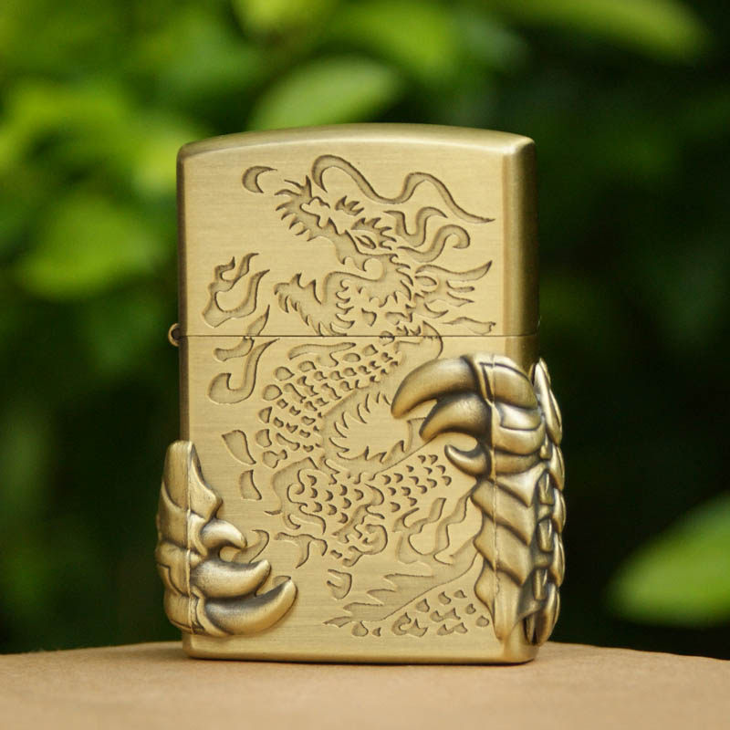 zorro Zorro dragon claw retro copper kerosene lighter windproof old grinding wheel refueling lighter birthday gift 