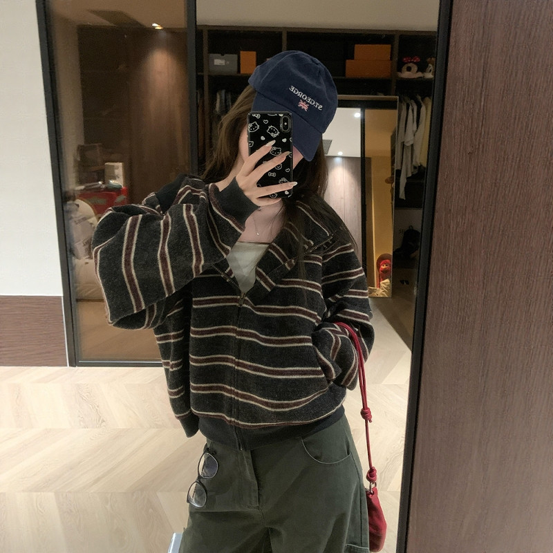 Hong Kong Style Retro Zipper Hooded Striped Knitted Cardigan for Women, Autumn and Winter Loose Soft Sweater Coat, Short Top