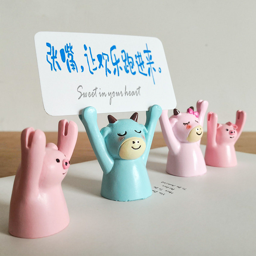 Cute raised hand pig calf cake decoration girl post-it note card base decoration confession pink pig resin section