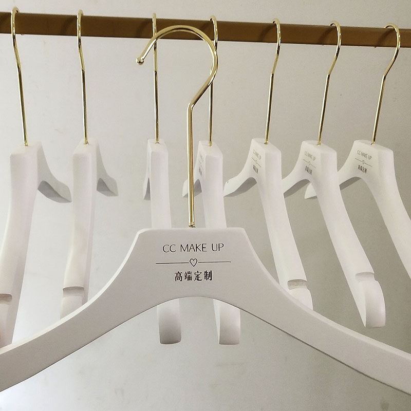 Men's and women pure white solid wood hangers custom logo clothing store special clothing support wedding dress non-slip wooden hanger