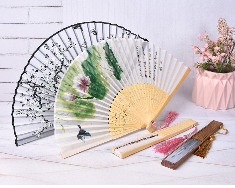 Hanfu Folding Fan Four Seasons Flower Figure Craft Fan Classical Women's Silk Bamboo Fan Chinese Style Decorative Fan