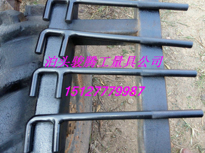Valve wrench F wrench two-jaw F wrench two-jaw non-slip chrome-plated F wrench carbon steel valve wrench