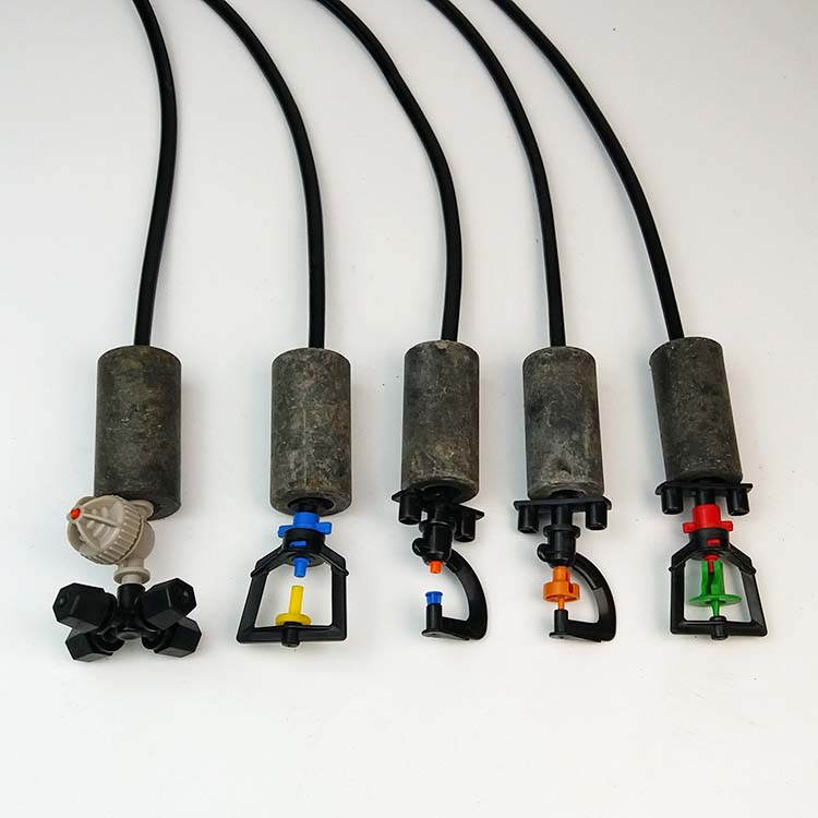 Greenhouse hanging micro-sprinkler irrigation Automatic rotation 360 degree rotation Upside-down atomized micro-sprinkler refracting nozzle