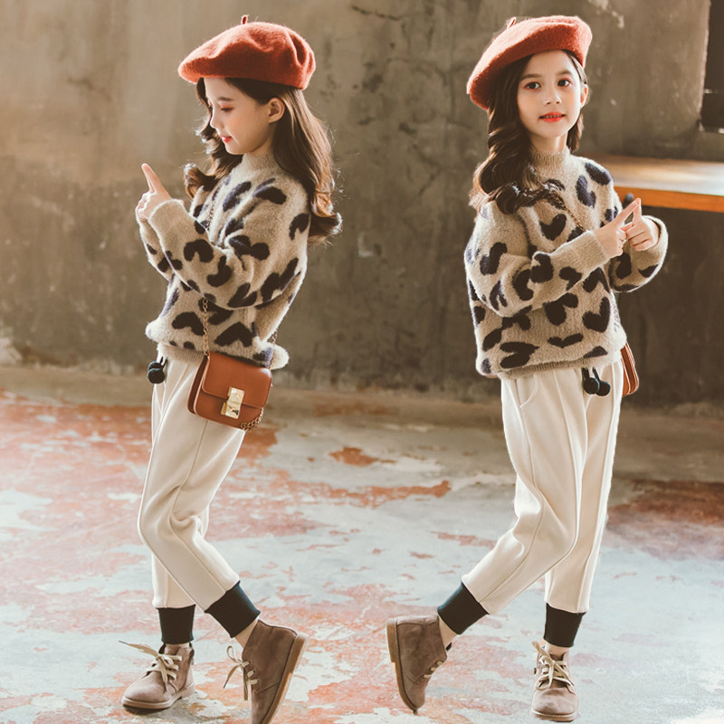 Girls' BAO WEN sweater suit plus velvet thickened children's foreign style net red woolen pants two-piece set medium and large children's clothing autumn and winter