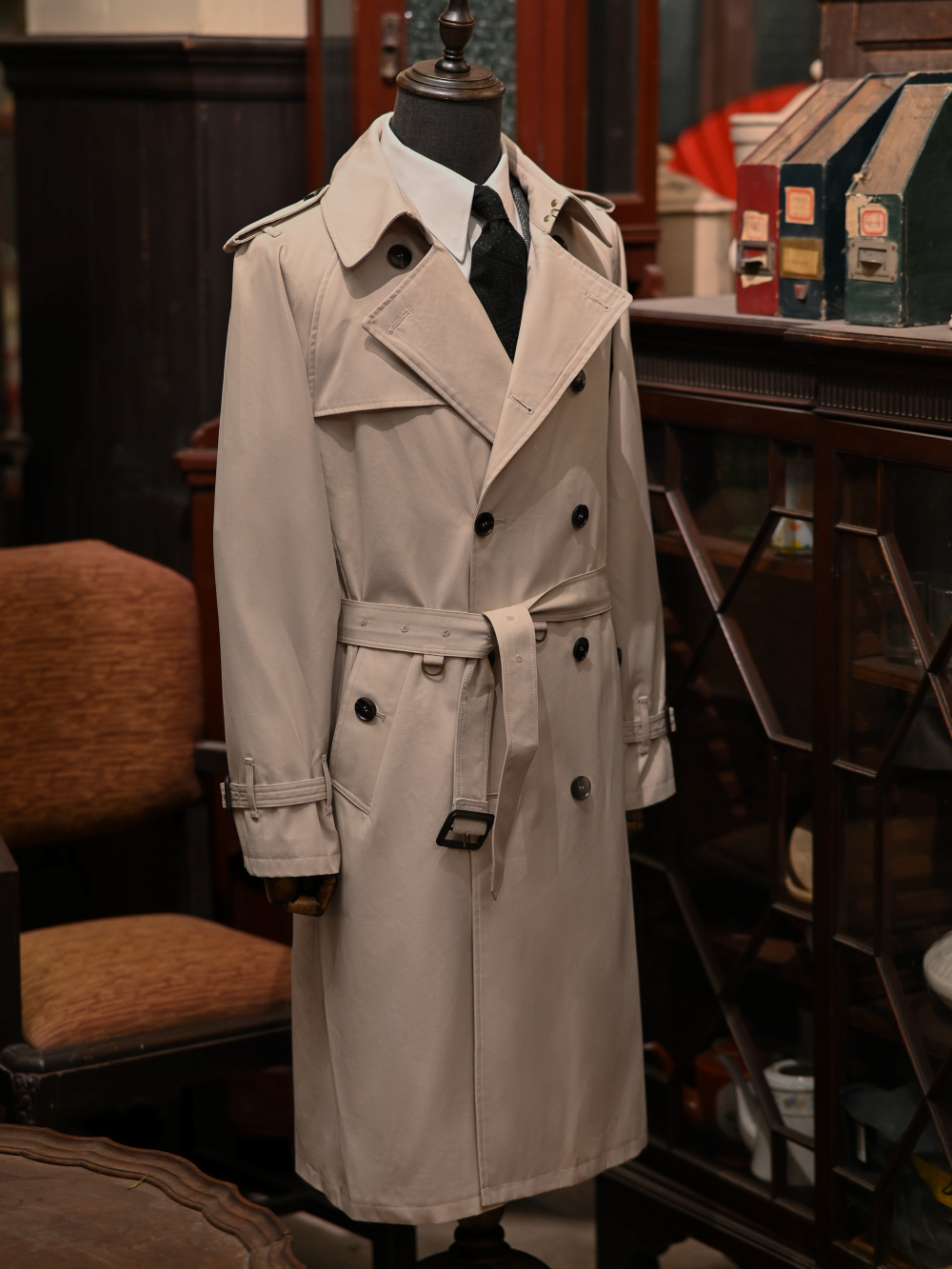 春と秋のメンズ英国スタイルのロングトレンチコートダブルブレストビジネスカジュアルラグランスリーブコート