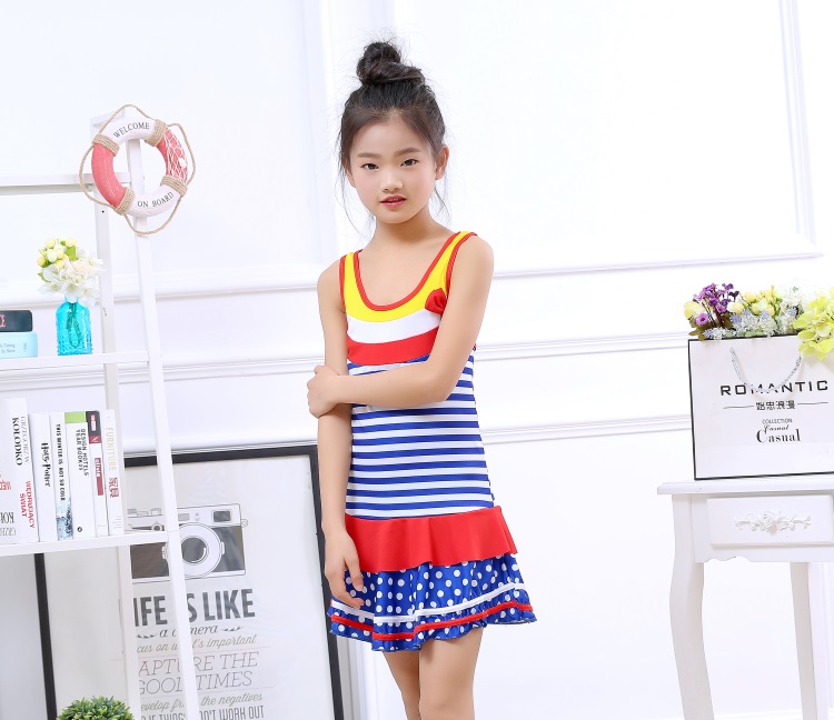Trẻ em gái mới bơi, trẻ lớn, học sinh dính liền, cô gái, kích thước lớn, hải quân bảo thủ, cô gái suối nước nóng, đồ bơi đồ bơi cho be gái 1 tuổi