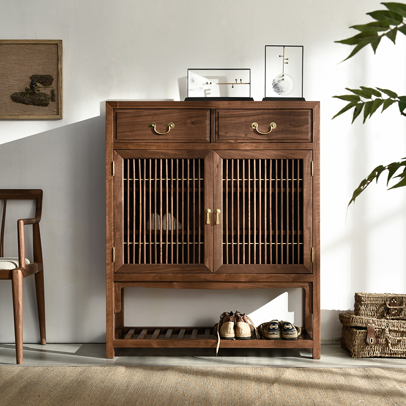 走进胡桃木玄关柜：现代家居的多功能枢纽