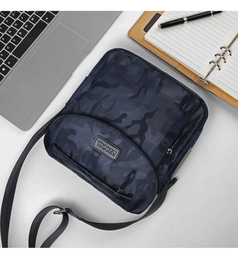 Túi đeo vai nam Túi xách nam 2018 Mới Tide Thương hiệu Canvas Casual Oxford Túi đeo chéo nhỏ túi da cá sấu