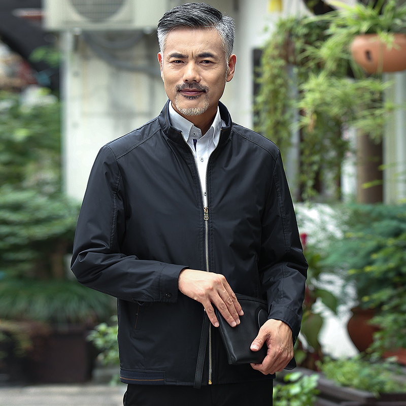 Папино пальто. Длинное пальто с папой обувью. Мальчик в пальто стильно. Дети пальто цвета кэмел девочки. Папино пальто.