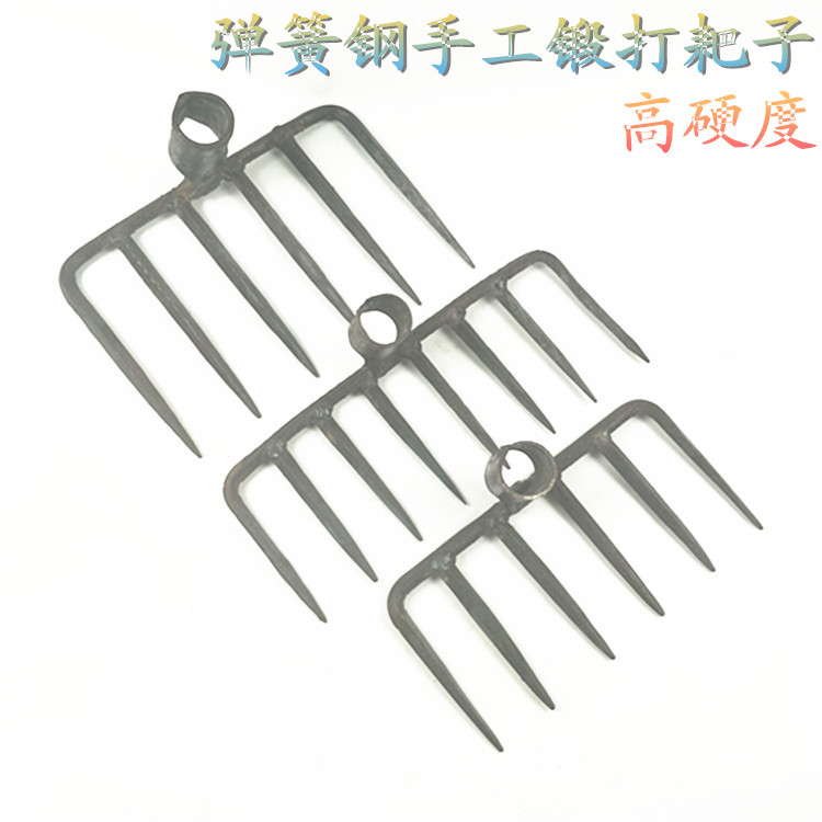 Spring steel forging hoe rake Ripping rake Rake Agricultural tools Iron rake Agricultural rake Mud rake Turning pig eight rings six teeth rake