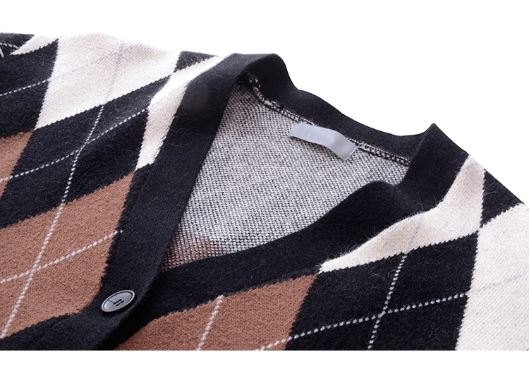 Mùa xuân 2018 mới hốc hòm kim cương cardigan áo len nữ dài tay áo len lỏng lẻo áo khoác mỏng áo khoác len nữ hàn quốc