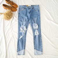 P8-3 2018 mùa đông mới cá tính lỗ tua rua Quần lửng denim hoang dã 45864 shop thoi trang