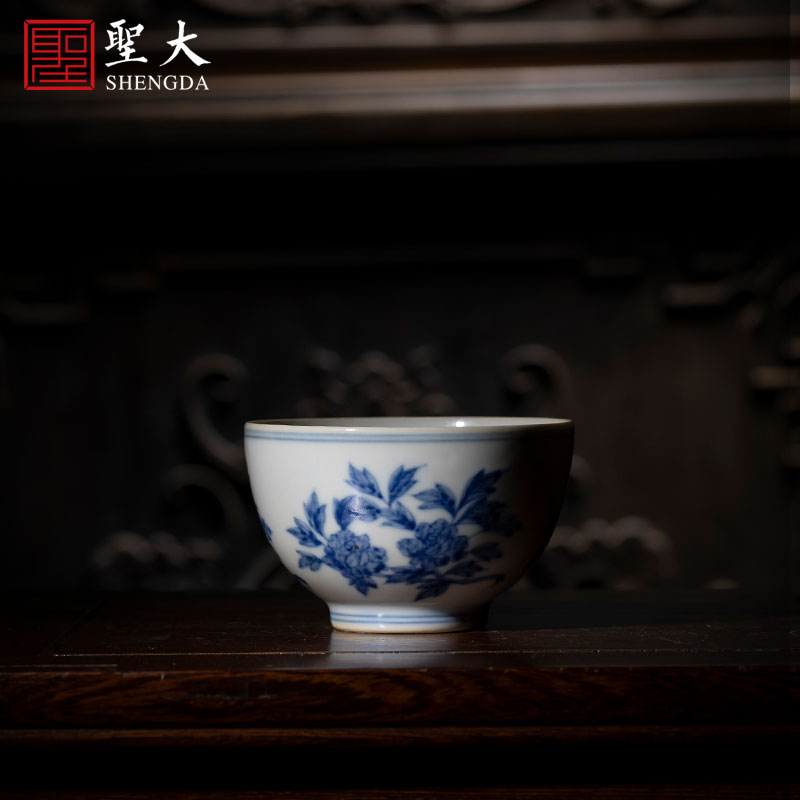 Santa jingdezhen ceramic high - end antique doucai fold branch flowers masters cup embryo glaze secret ancient hand made